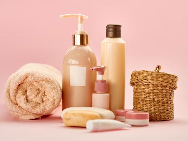 بررسی لوازم بهداشتی فروشگاه الماس سرخ