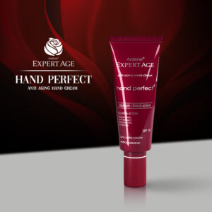 کرم تقویت کننده پوست دست با 15SPF
Hand Perfect: Anti Aging Hand Cream